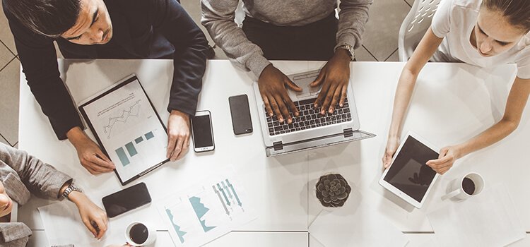 AI and machine learning concept for app development